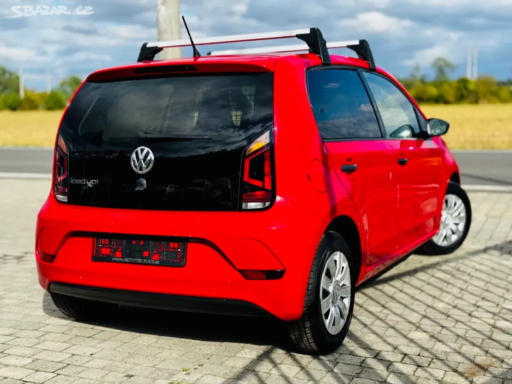 VW UP 1.0 MPi 44kW r.v. 2017, 5 dveří - fotka 3