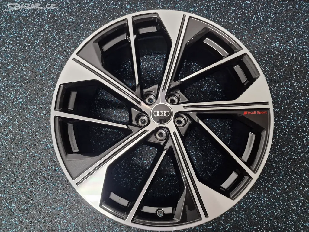 Audi S Q5  / Q5  Alu kolo 21  originál 80A601025CD