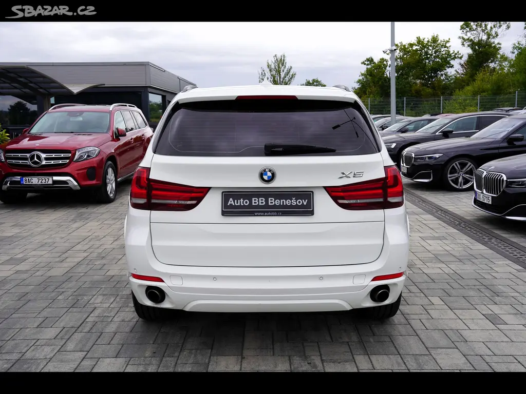 BMW X5, 30d xDrive, ČR, 19"Al.kola - fotka 5