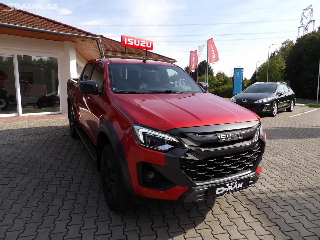 Isuzu D-Max, Double Cab 4x4 V-CROSS A/T