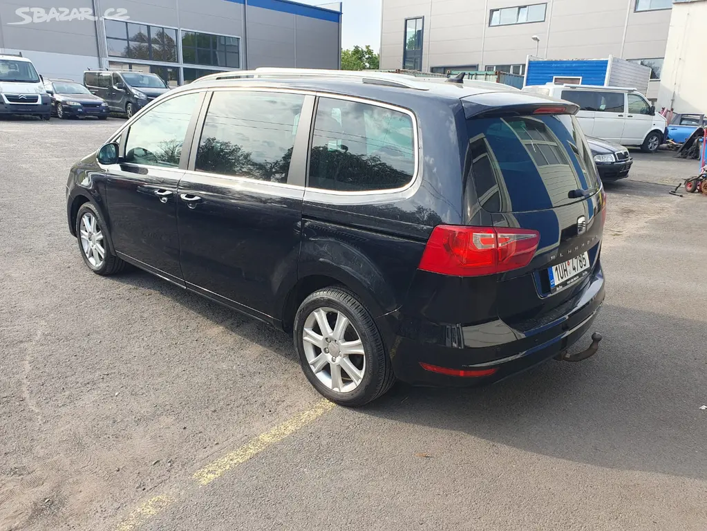 Seat Alhambra 2,0 TDi - 7 míst - DSG - fotka 5