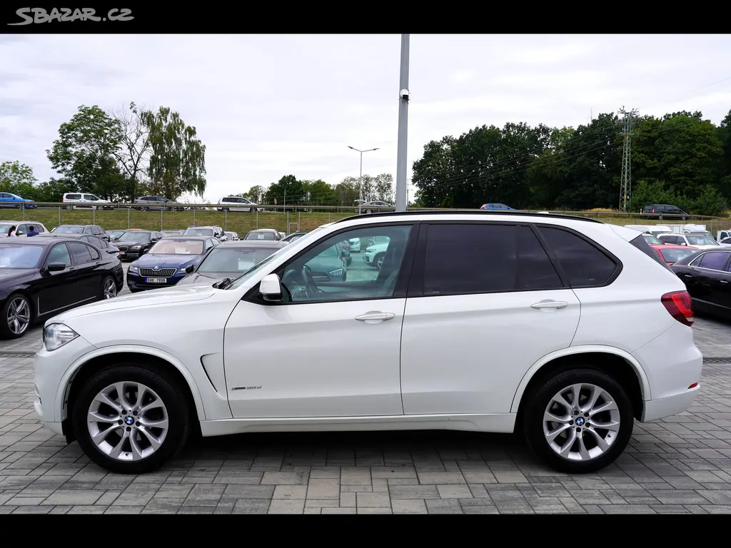 BMW X5, 30d xDrive, ČR, 19"Al.kola - fotka 3