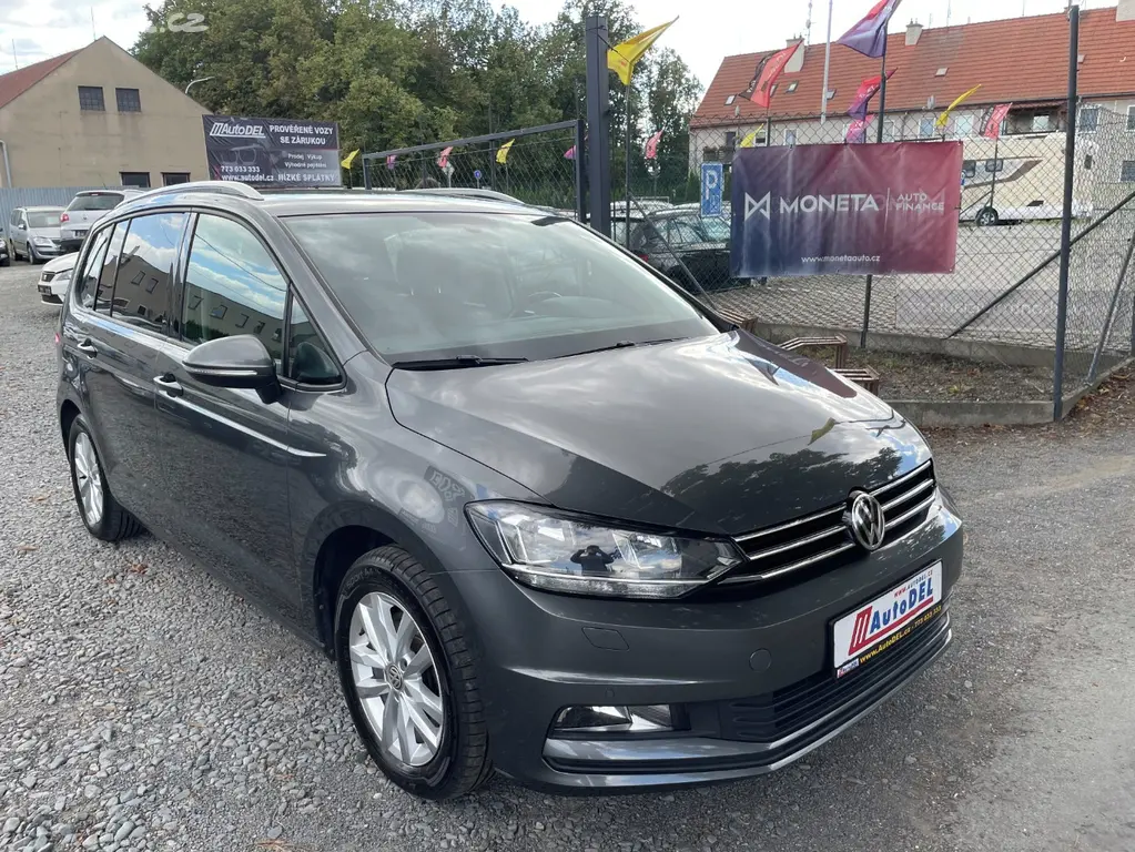 Volkswagen Touran 2.0 TDi Serviska, ALU, Senzory - fotka 5