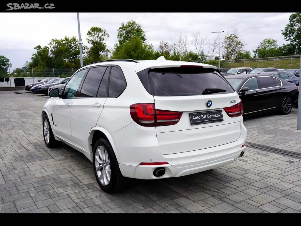 BMW X5, 30d xDrive, ČR, 19"Al.kola - fotka 4