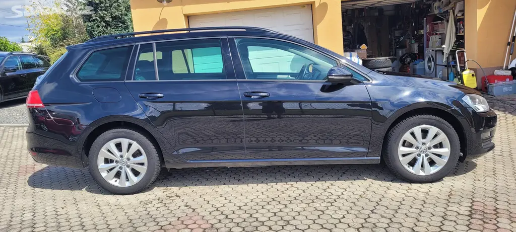 VW Golf Variant 1,2TSi 77kW benzín DSG Comfortline - fotka 4