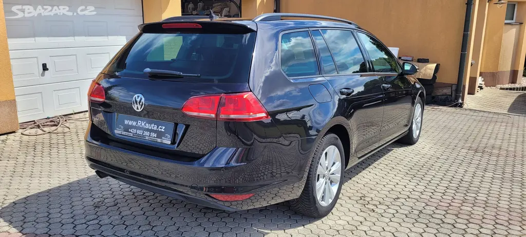 VW Golf Variant 1,2TSi 77kW benzín DSG Comfortline - fotka 5
