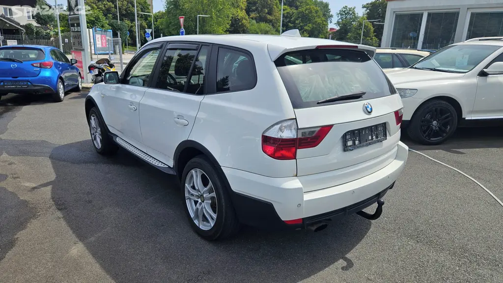BMW X3 2,0d - fotka 3