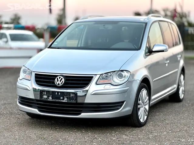 VW Touran 2.0 TDI 103 KW 7 míst r.v. 2010, Xenony - Nová Ves - Bazar ...