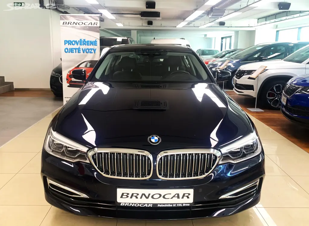 BMW Řada 5, 520d xDrive, ČR, 1.MAJ. - fotka 2