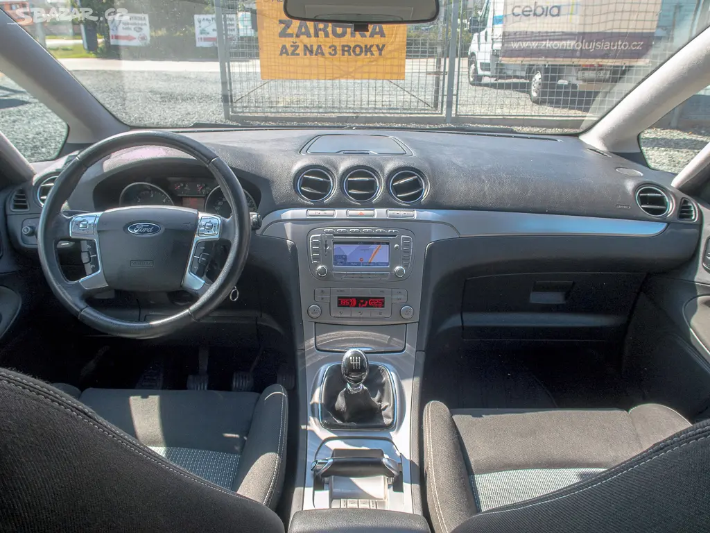 Ford S-MAX, 2.0TDCI 103KW NAVI 7 sedadel - fotka 4