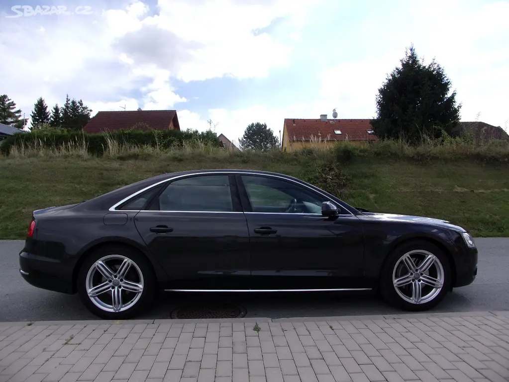 Audi A8 QUATTRO 3.0 TDI,MAXI VÝBAVA,TOP STAV - fotka 6