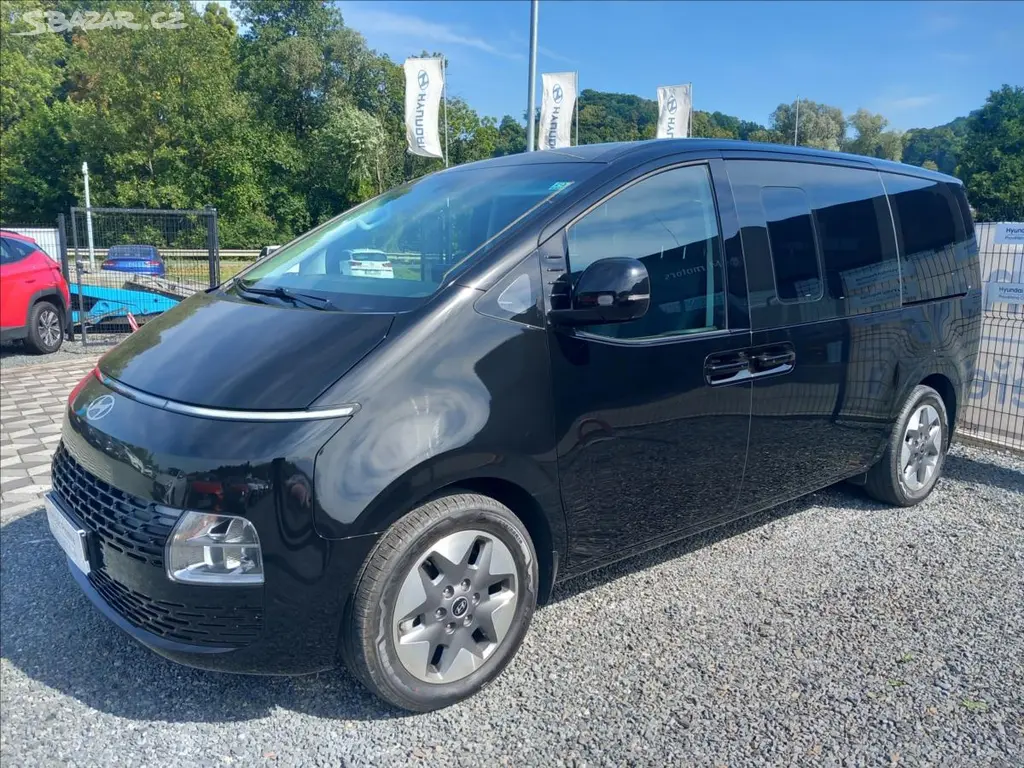 Hyundai Staria, 1,6 T-GDI HEV TOUR 9 STL PREM - fotka 3