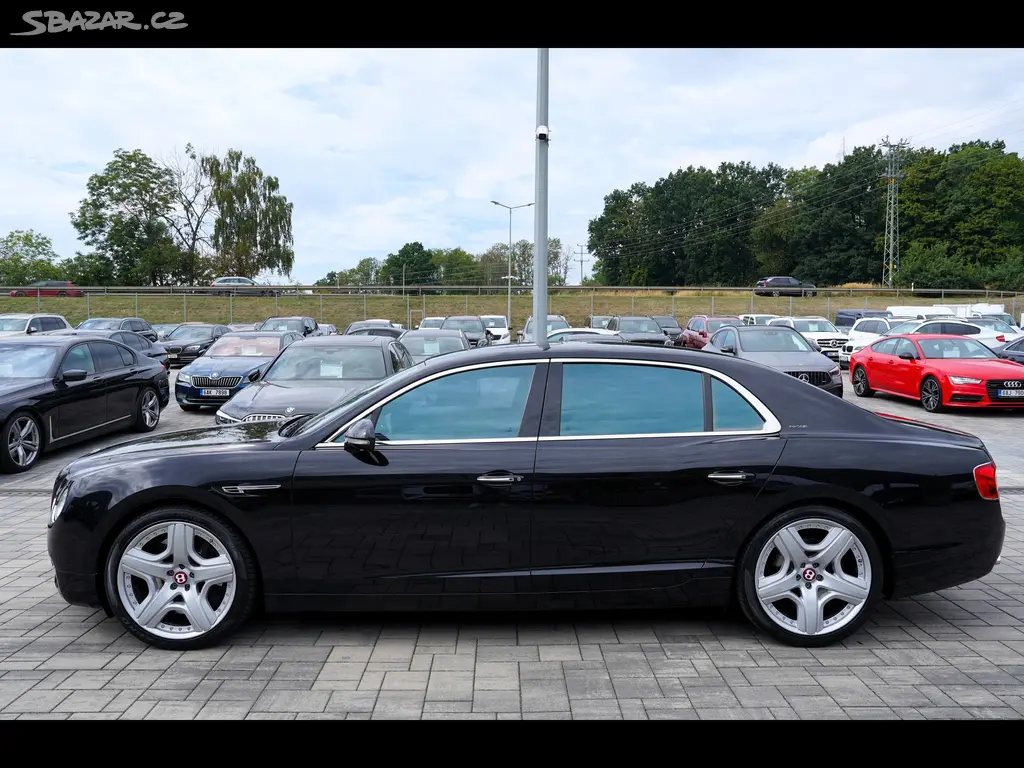 Bentley Continental Flying Spur, 6.0 W12 4x4/630 PS/21" Al - fotka 3