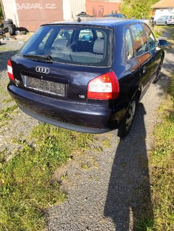 Audi A3 1,6 - fotka 3