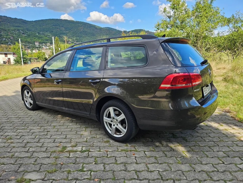 Volkswagen Passat kombi - fotka 5