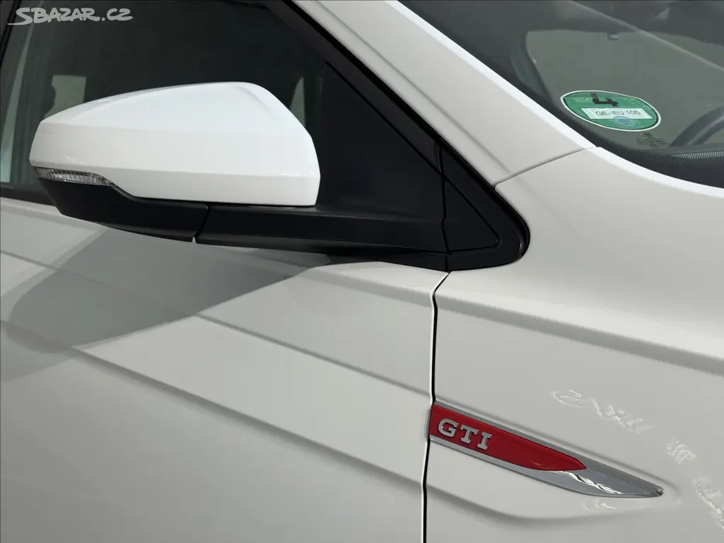 Volkswagen Polo, 2,0 TSi DSG 152kW GTI Virtual - fotka 5
