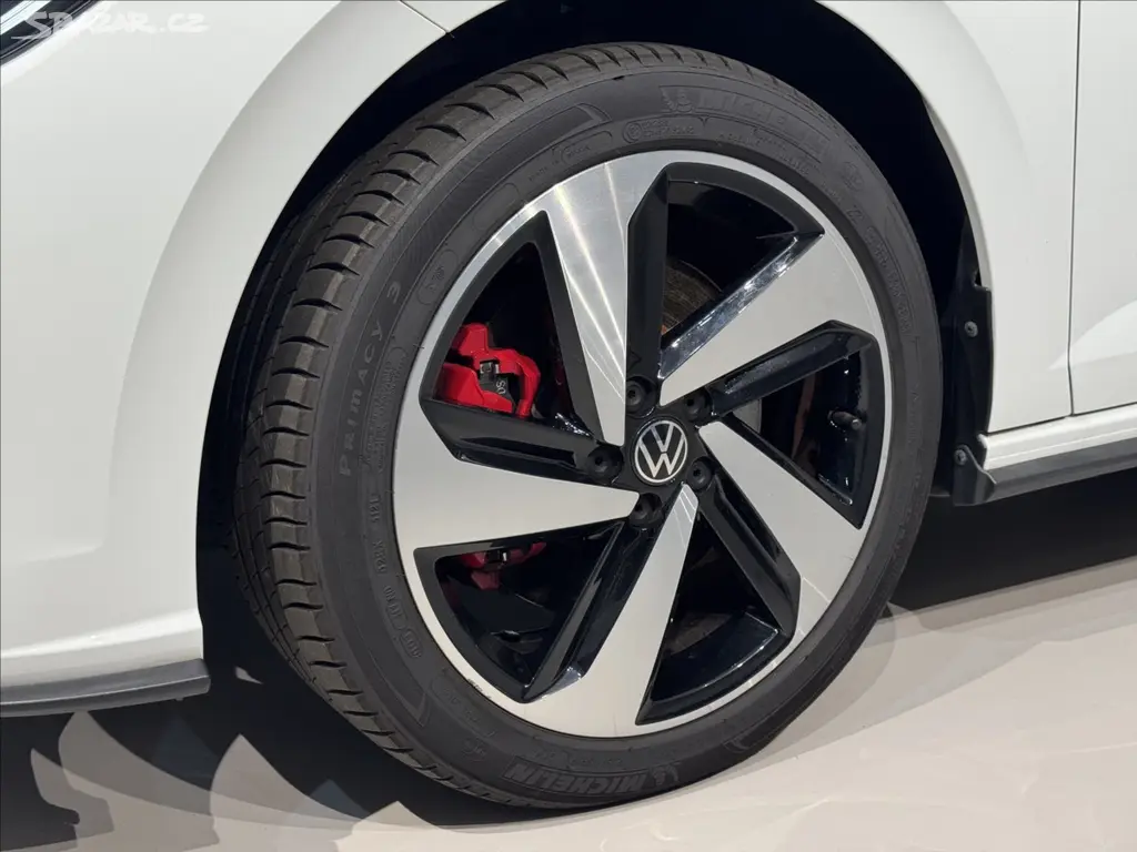 Volkswagen Polo, 2,0 TSi DSG 152kW GTI Virtual - fotka 6