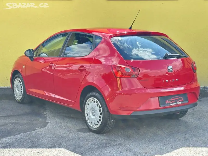 Seat Ibiza 1.2HTP/51kW STYLE KLIMA 1.Maj - fotka 3