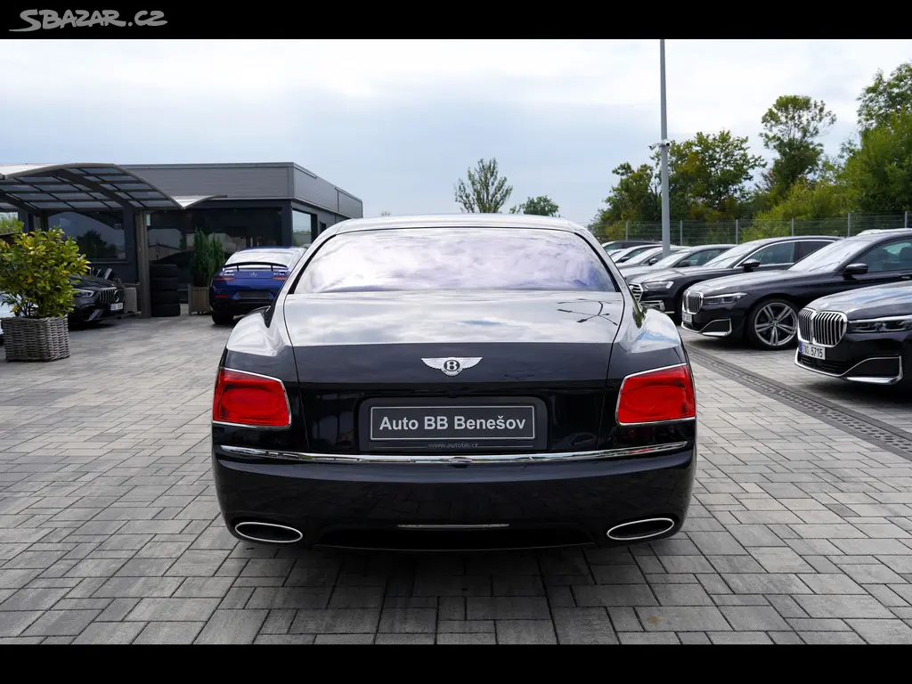 Bentley Continental Flying Spur, 6.0 W12 4x4/630 PS/21" Al - fotka 5