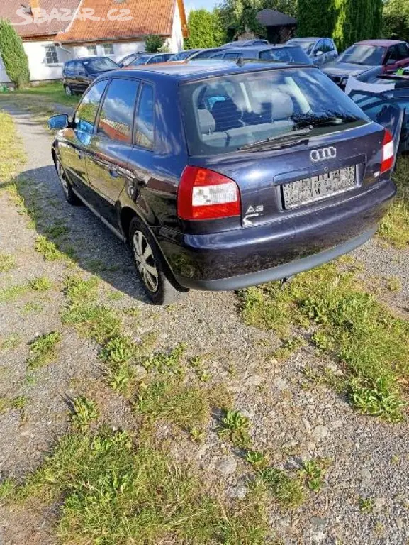 Audi A3 1,6 - fotka 2