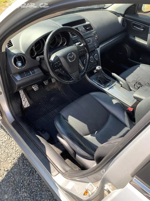 Mazda 6 combi, 2.2 CRDT sports line - fotka 4