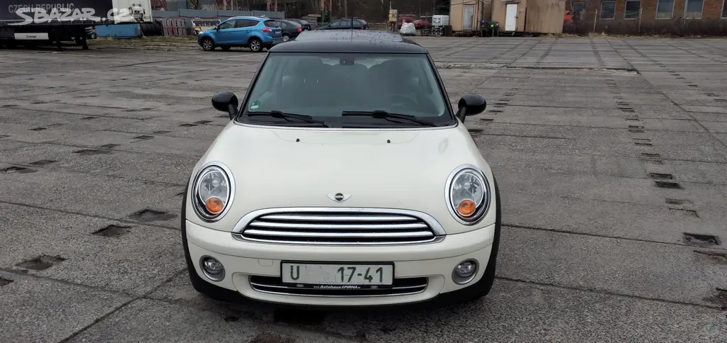 MINI COOPER 1,6L N12 88kw 2009 - fotka 4