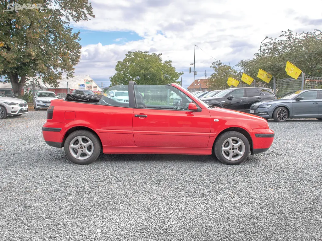 Volkswagen Golf 1.9TDI 66KW KABRIO - fotka 2