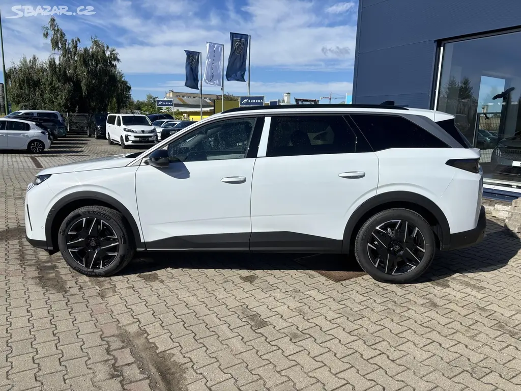 Peugeot 5008, ALLURE Hybrid 145 e-DCS6 - fotka 4