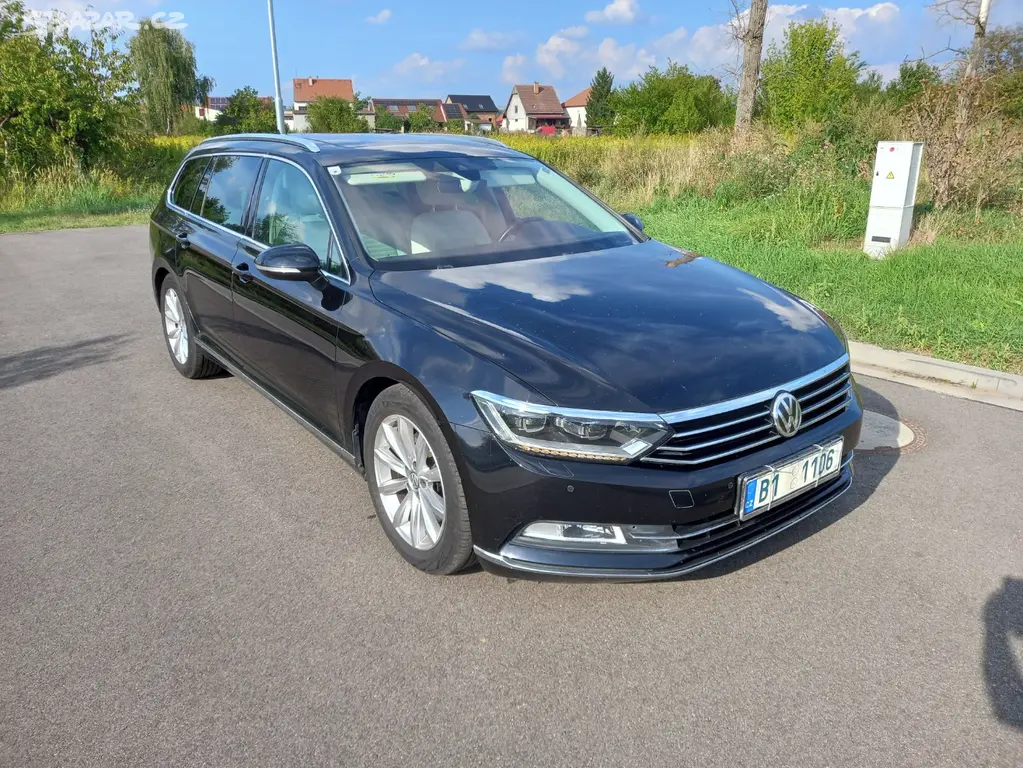 VW PASSAT B8 2,0TD-2015-150PS-LED-ACC-HIGHLINE-DYN - fotka 3