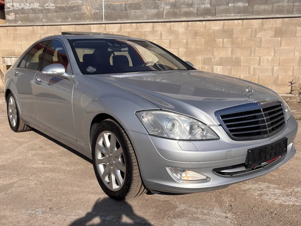 MERCEDES W221,S500 5.5 V8 4MATIC,BOHATÁ VÝBAVA - fotka 3