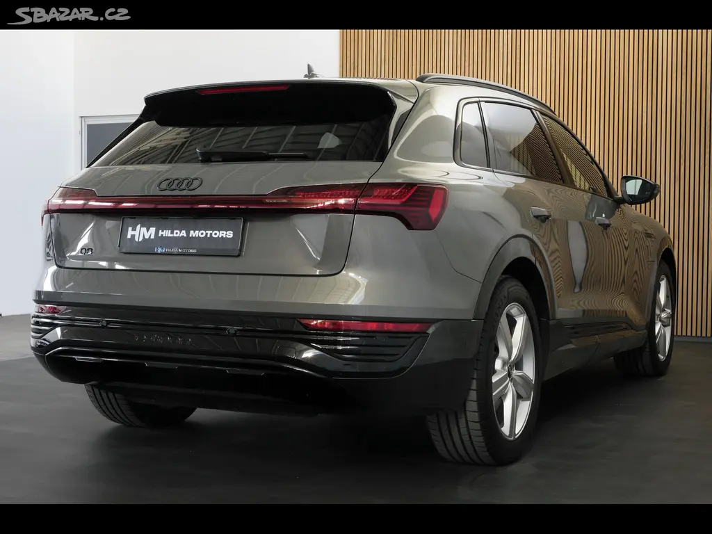 Audi Q8 e-tron, 55 300kW 114kWh Matrix HUD Taž - fotka 5