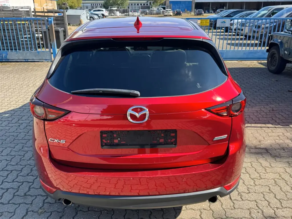 Mazda CX-5 2.0 Optimum 4x2 - 165 PS - fotka 4