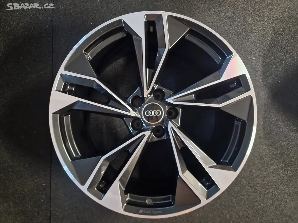 Audi S5  A5  Alu kolo  20   8W0601025EQ   1 Ks