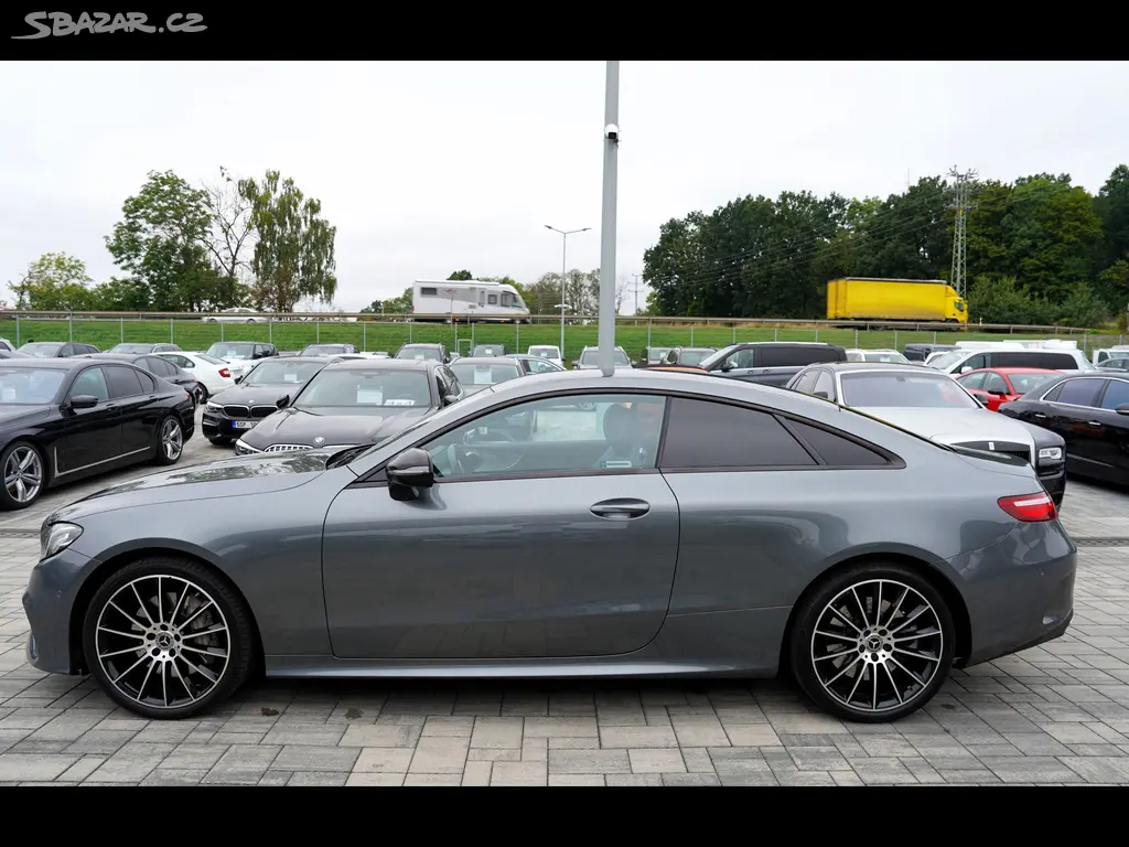 Mercedes-Benz Třídy E, E 450 AMG 4Matic+, 370PS - fotka 3