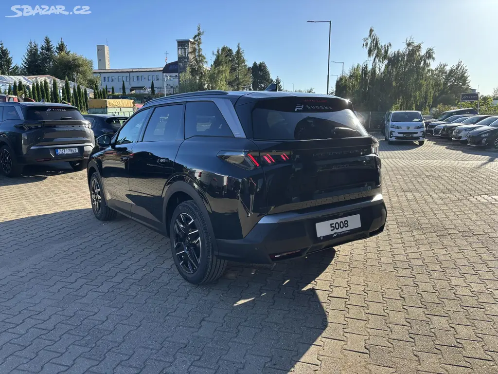 Peugeot 5008, ALLURE Hybrid 145 e-DCS6 - fotka 6