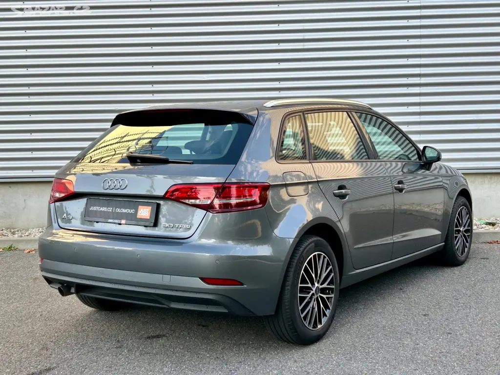 Audi A3, 30 TFSI 85 kW SPORTBACK - fotka 4