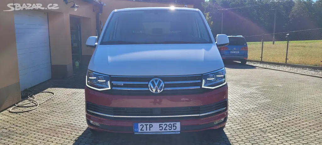 VW Multivan T6 2,0TDi 150kW DSG 4x4 Highline 7mist - fotka 2
