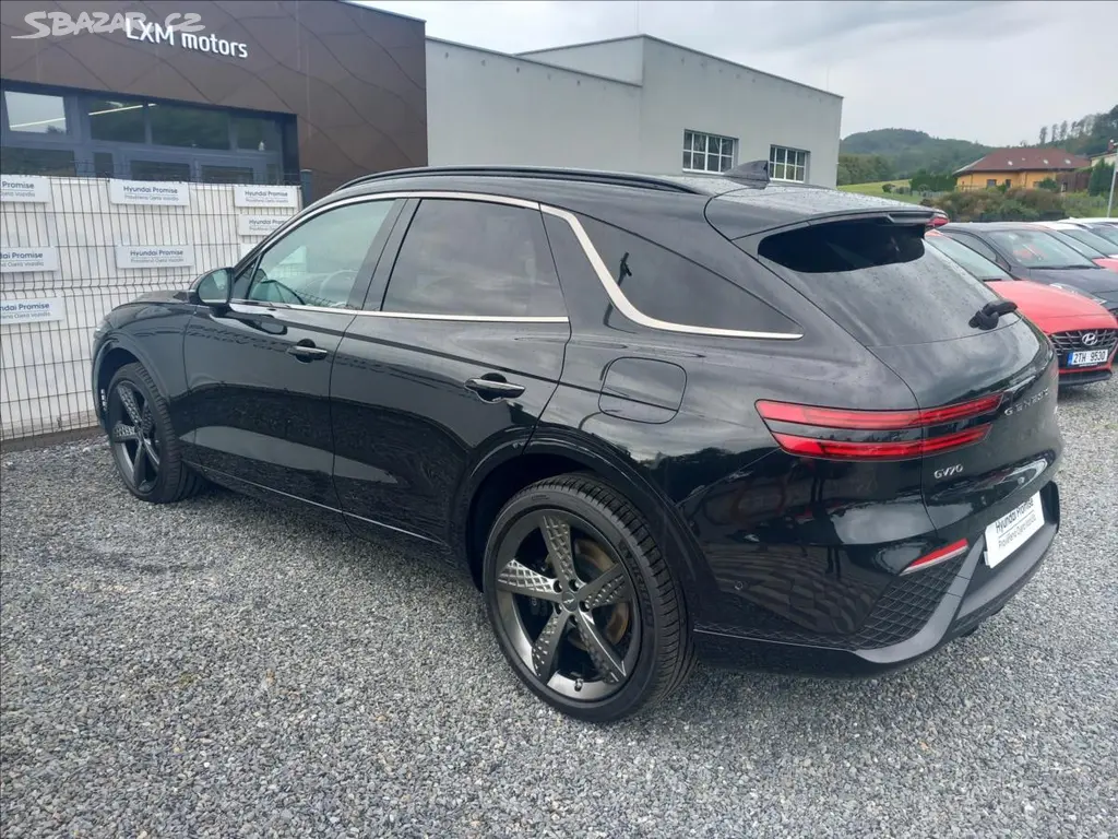 Genesis GV70, 2,2 D AWD SPORT - fotka 6