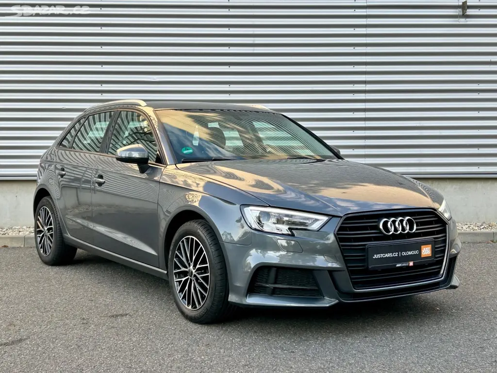 Audi A3, 30 TFSI 85 kW SPORTBACK - fotka 2
