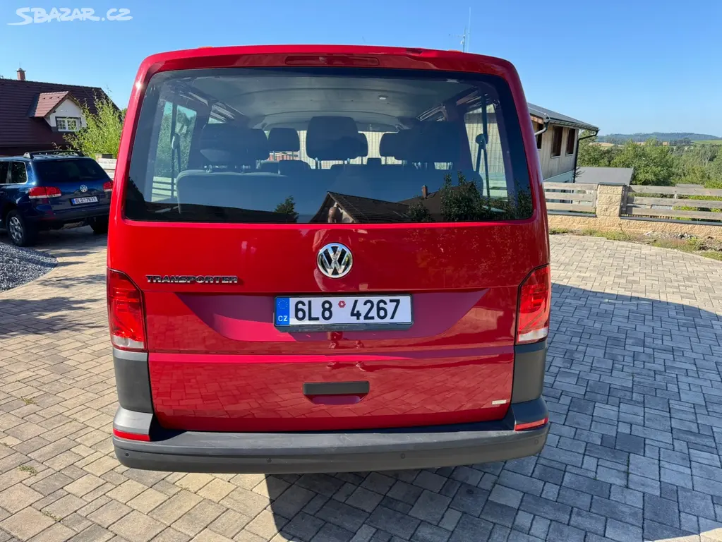 Volkswagen Transporter 2.0 TDi 81kW 9 míst 2021 - fotka 4