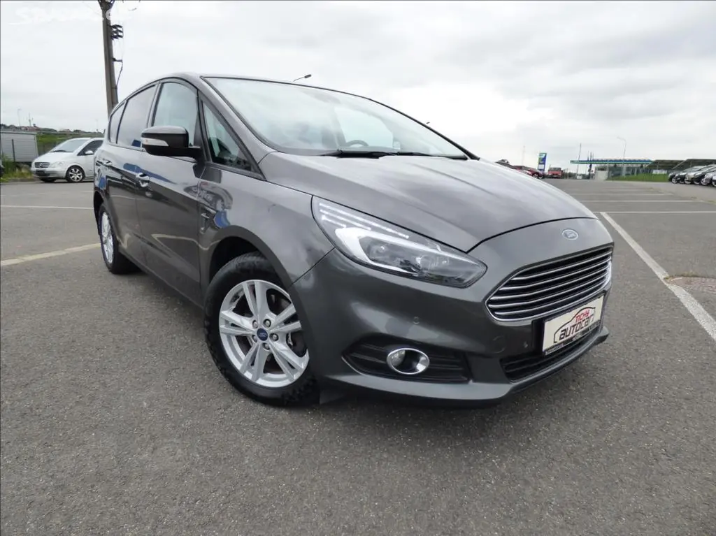 Ford S-MAX, 2,0 TDCi,LED,Titanium,model 20