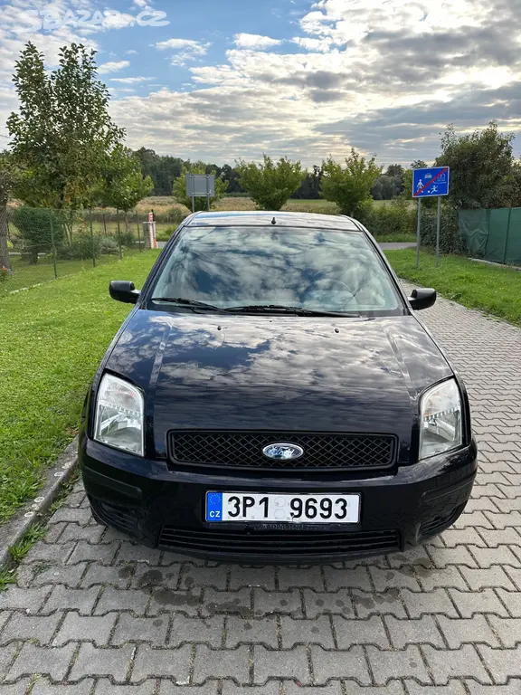 Ford fusion 1.6 benzín. V super stavu - fotka 6