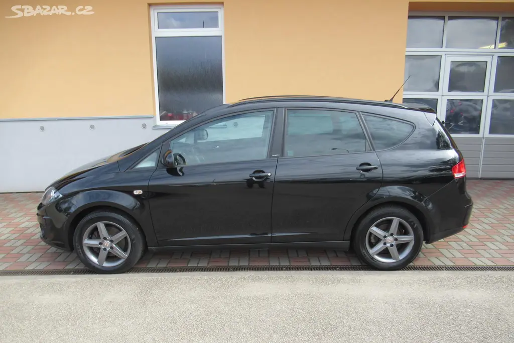 Seat Altea, XL 1.2 TSi AUT. KLIMA NAVIGACE - fotka 6