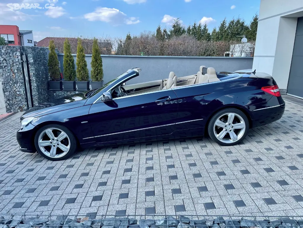 Mercedes-Benz Třídy E250CDI kabrio!!! - fotka 5