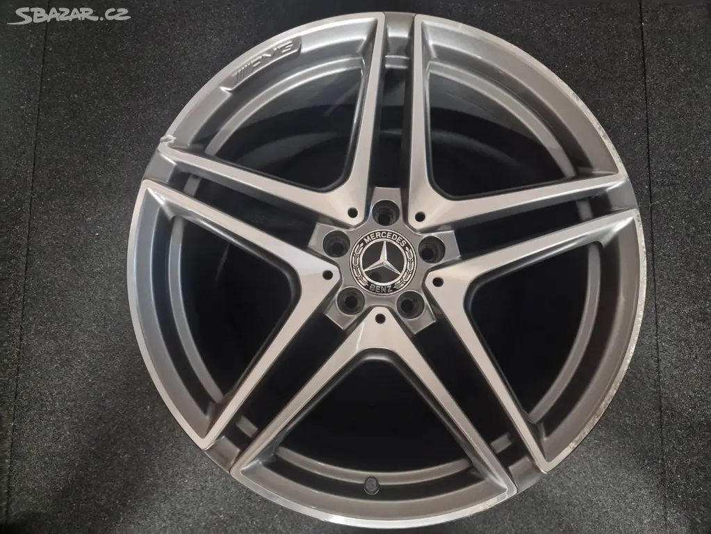 Mercedes C 63 AMG 205 Alu kolo 19 A2054016300 1 KS