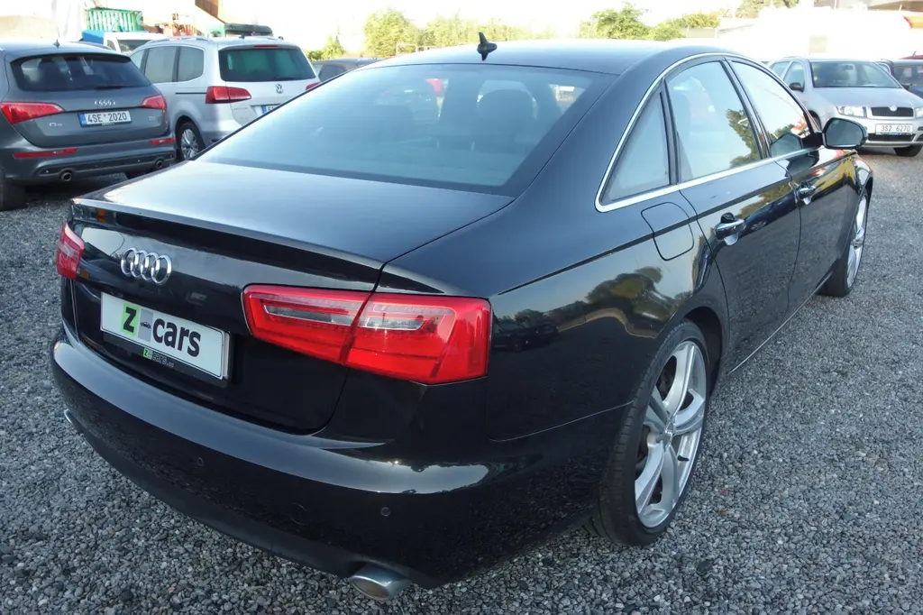 Audi A6 3.0TDi Quattro 230kW BOSE LED 12/2012 - fotka 5