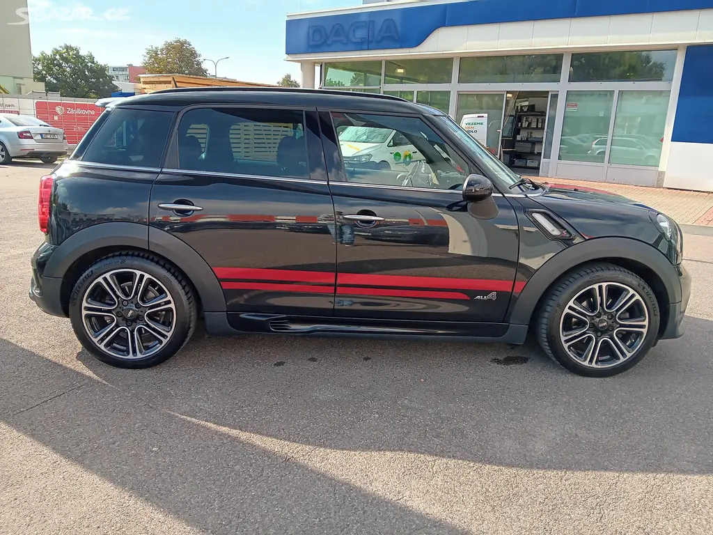 Mini Countryman, 2.0D S WORKS 4X4 - fotka 5