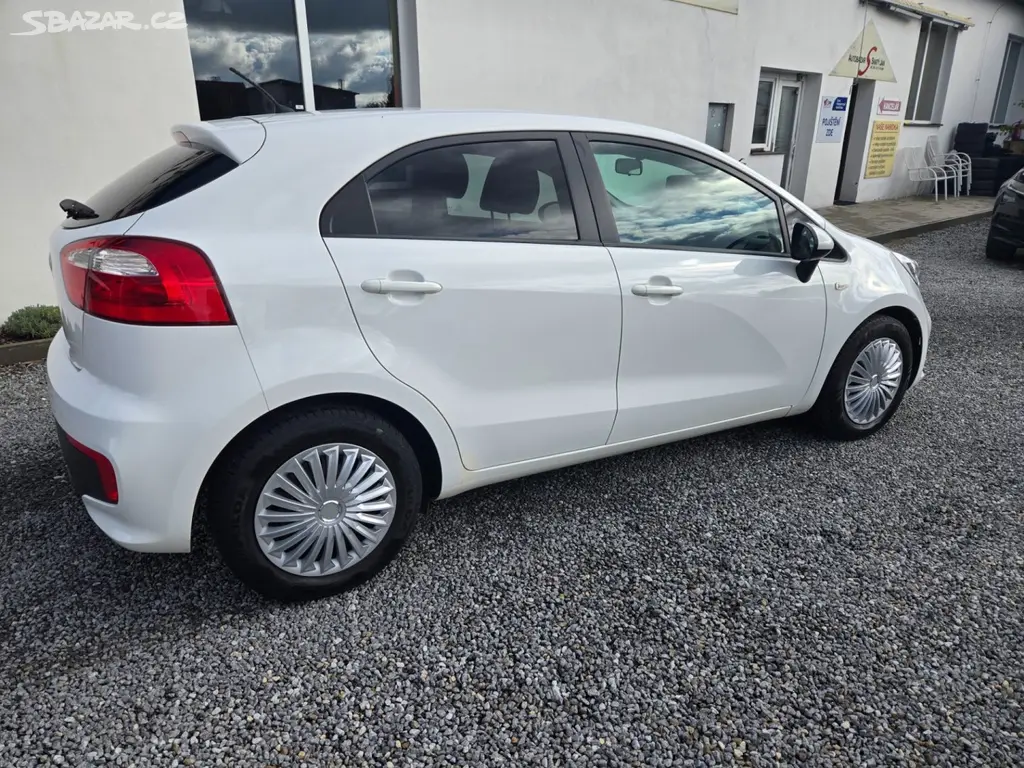 Kia Rio, 1.2 i Zimáky,Serviska - fotka 3