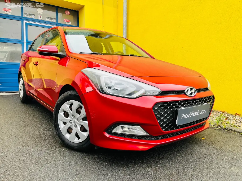 HYUNDAI i20 1.2 i BENZÍN NAJETO JEN 49 TIS KM!