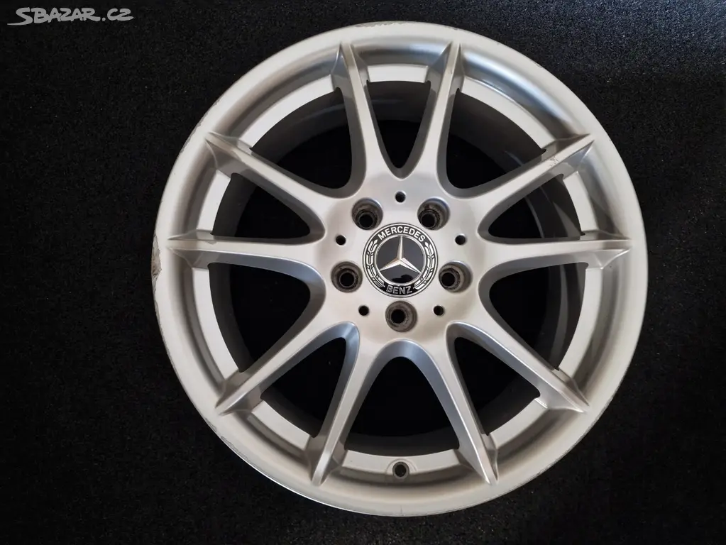Mercedes  A  W 169  Alu kolo 17  A1694012602  1 ks